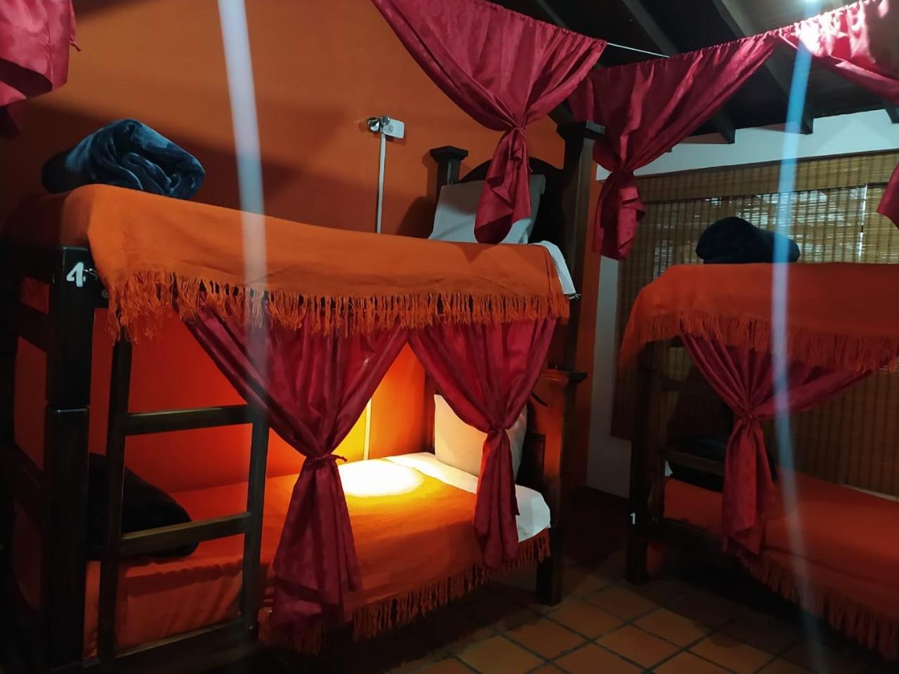 82Hostel Bogotá Esterno foto